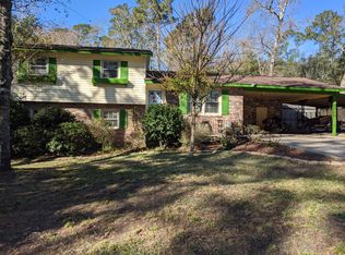 215 Live Oak Rd, Summerville, SC 29485