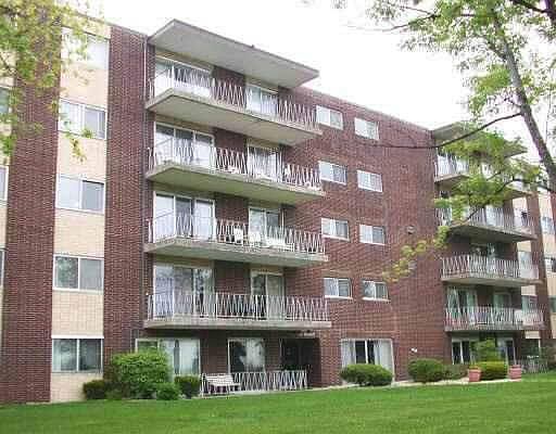 1st image of 5300 S Walnut Ave #1B