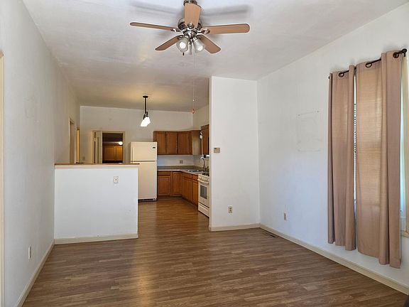 4th image of 308 4th St