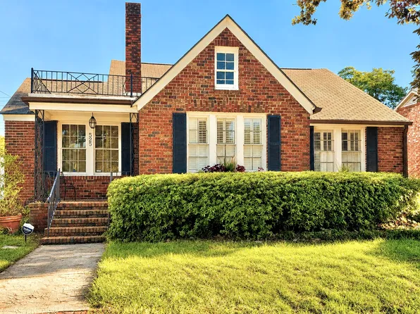 525 E 52nd St, Savannah, GA 31405