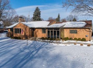 1600 W Reid Dr, Appleton, WI 54914