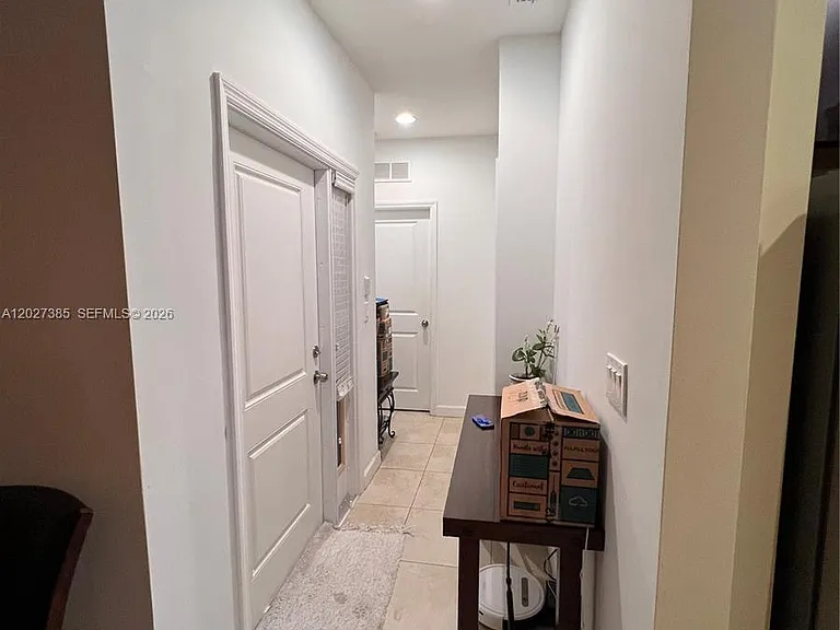311 NE 194th Ln #311 — Photo 11