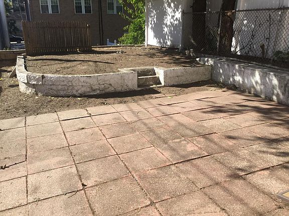 4th image of 4226 215th St #1