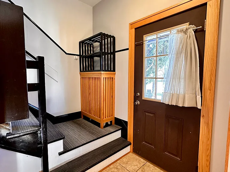 1101 Cleveland Ave S #1 — Photo 10
