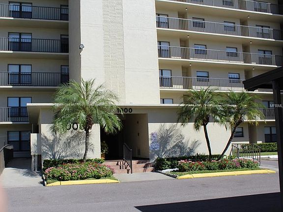 2nd image of 1000 Cove Cay Dr Unit 6C