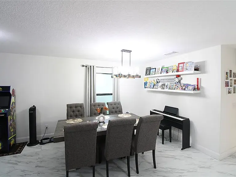 600 Swallowtail Dr — Photo 20