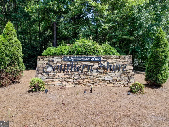 810 Southern Shore Dr, Peachtree City, GA 30269