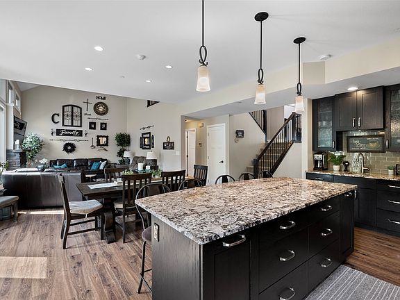 5th image of 8913 Grizzly Cres