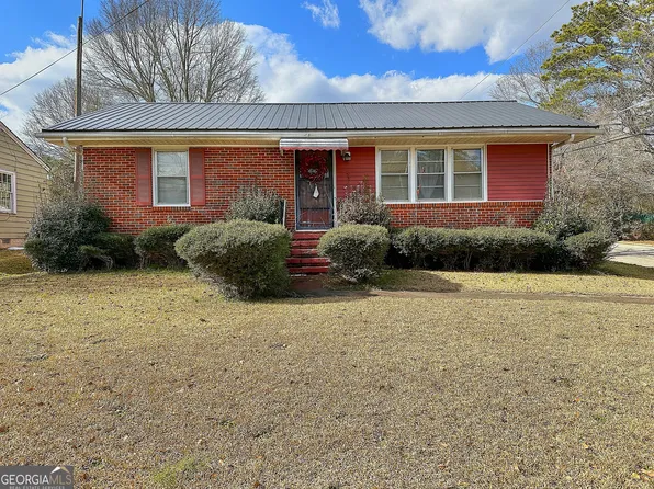 163 Youngs Mill Rd, Lagrange, GA 30241