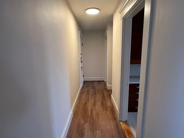 250 N Main St #24 — Photo 8