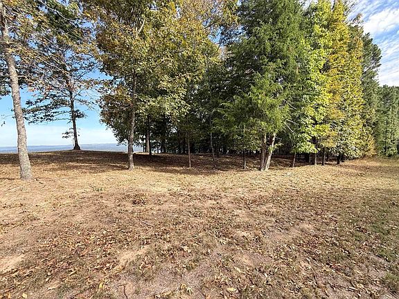 4th image of 2545 Diamond Bluff Rd