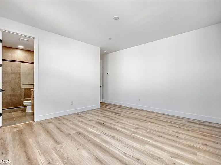 1041 Soaring Sage Ave — Photo 20