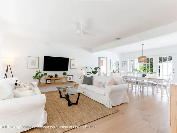 515 N Lakeside Dr, Lake Worth, FL 33460