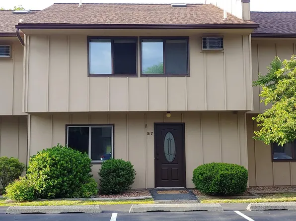 57 Hudson Heights Dr, Poughkeepsie, NY 12601