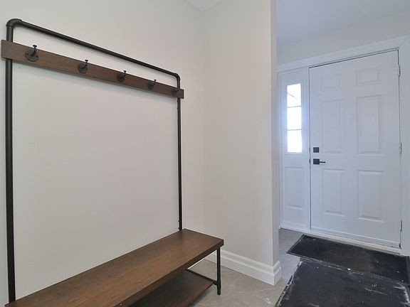 2nd image of 276 Turnstone Ct #1