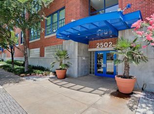 2502 Live Oak St APT 214, Dallas, TX 75204