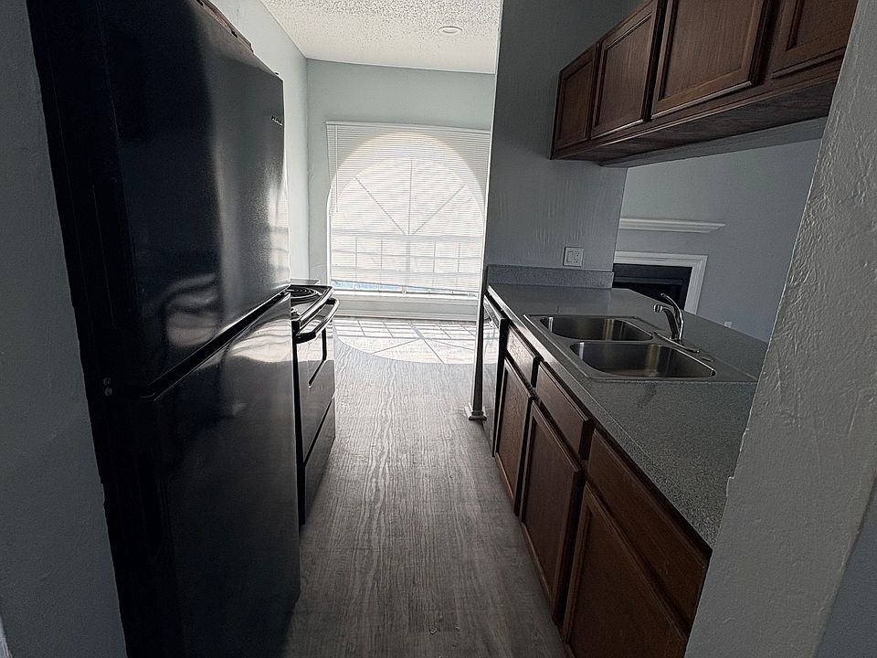 2nd image of 9737 Whitehurst Dr APT 36