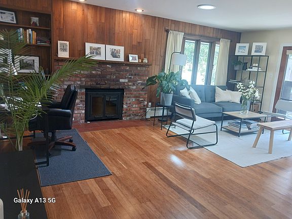Main living area, view from front entry