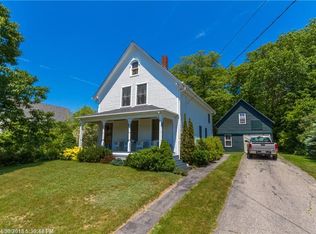 105 Washington St, Camden, ME 04843