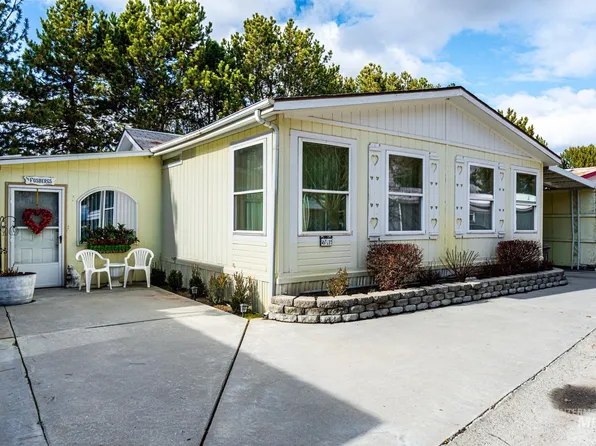 2701 N Alder Dr Trailer 61, Fruitland, ID 83619