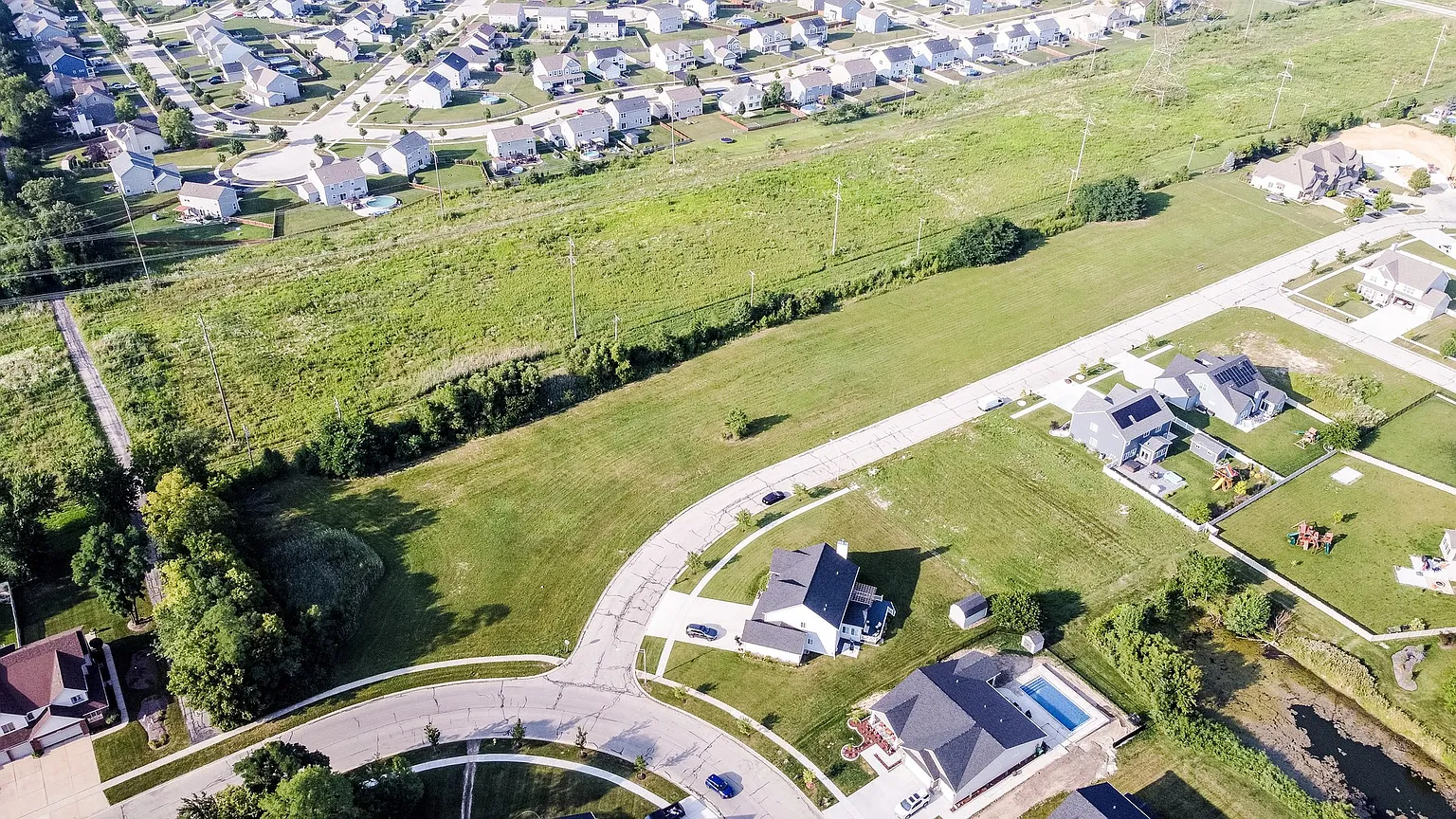 26544 W Orchid Ln photo 1