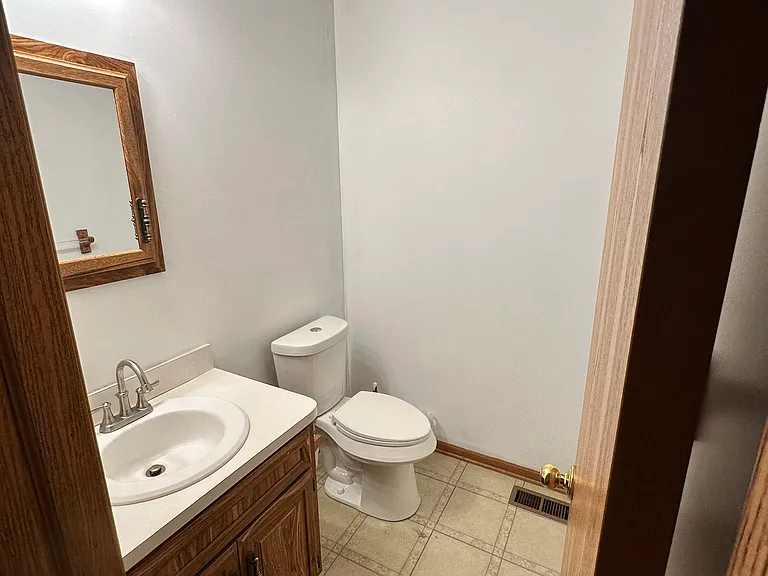 626 Harrison Rd — Photo 12
