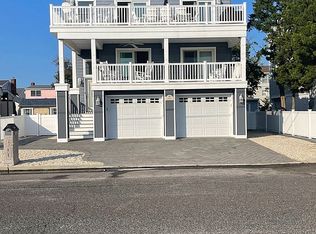 265 S 2nd St, Surf City, NJ 08008