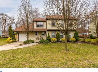 5 Pembrook Dr, Turnersville, NJ 08012
