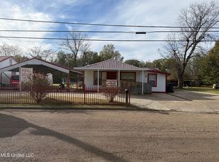 302 Mimosa Dr, Indianola, MS 38751