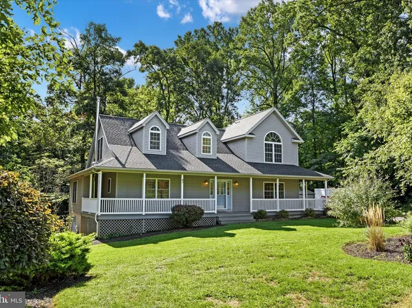 657 Woodburne Rd, Lewisberry, PA 17339