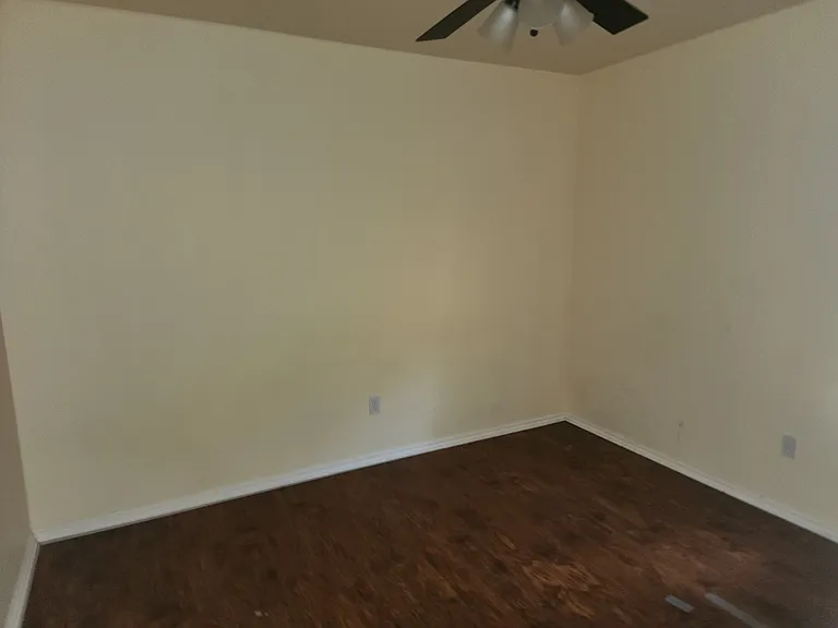 1700 Hemingway Dr — Photo 12