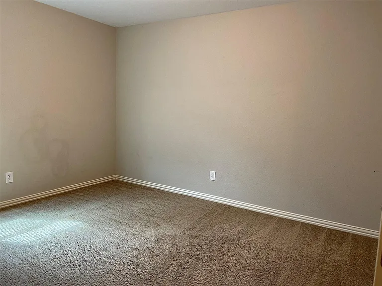 10248 Brenden Dr — Photo 11
