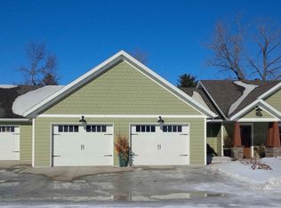 310 3rd St SW, Steele, ND 58482