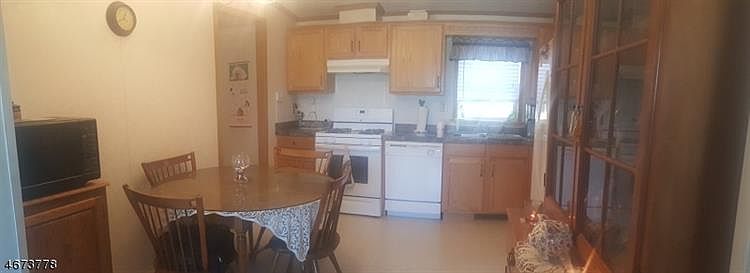 2nd image of 61 Skyview Dr