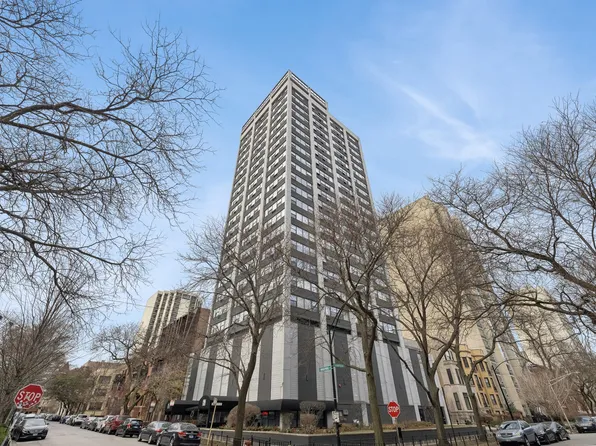 2700 N Hampden Ct APT 17C, Chicago, IL 60614