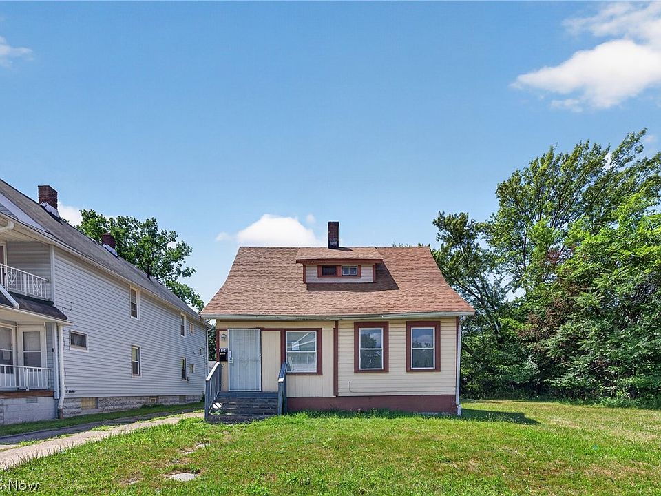 1st image of 4134 E 142nd St