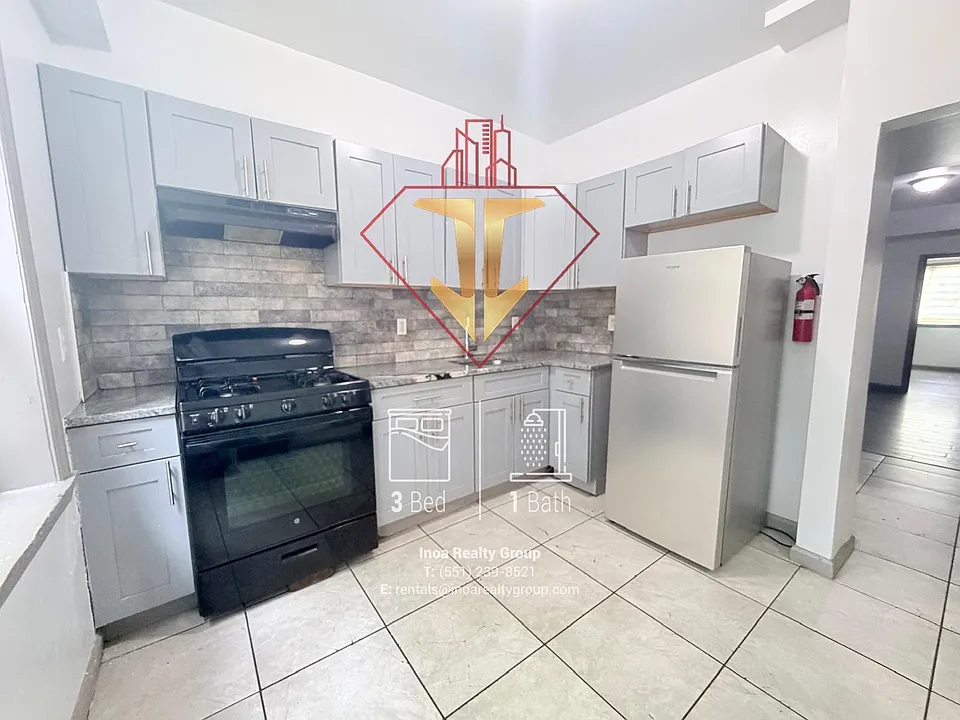 235 Martin Luther King Dr #3