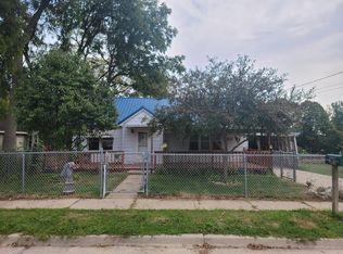 655 East St, Darlington, WI 53530
