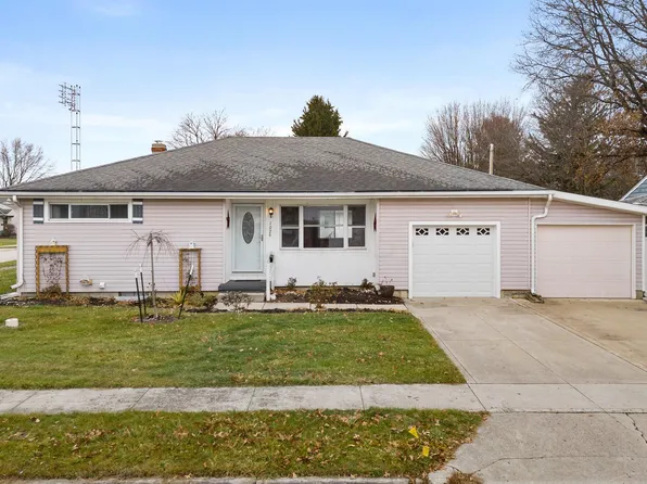 1029 S East St, Bucyrus, OH 44820