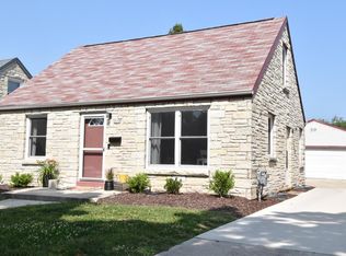 2638 S 69th St, Milwaukee, WI 53219