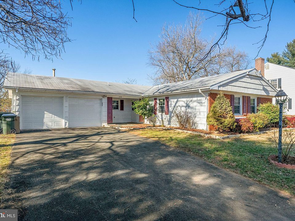 1st image of 4102 Plaza Ln