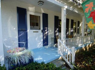 1915 N Upton St, Arlington, VA 22207