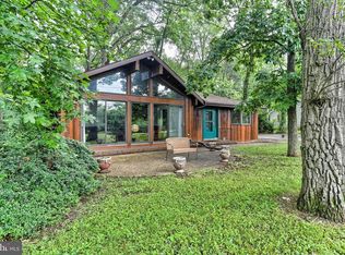 6257 Hoff Rd, Spring Grove, PA 17362