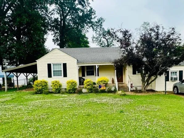 1408 Parsons St, Sheffield, AL 35660