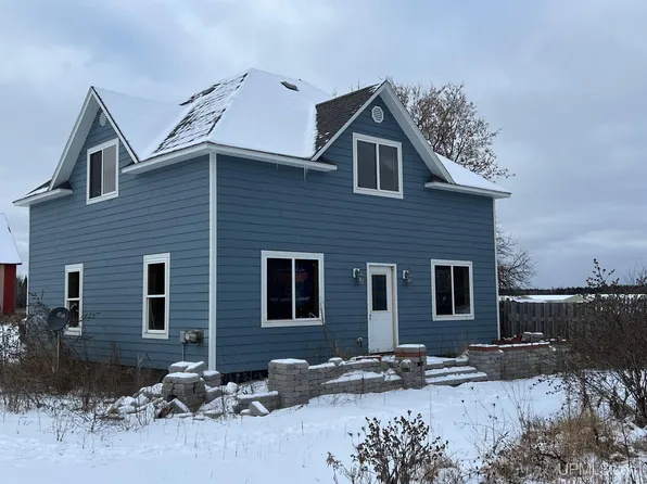 5217 I Rd, Escanaba, MI 49829