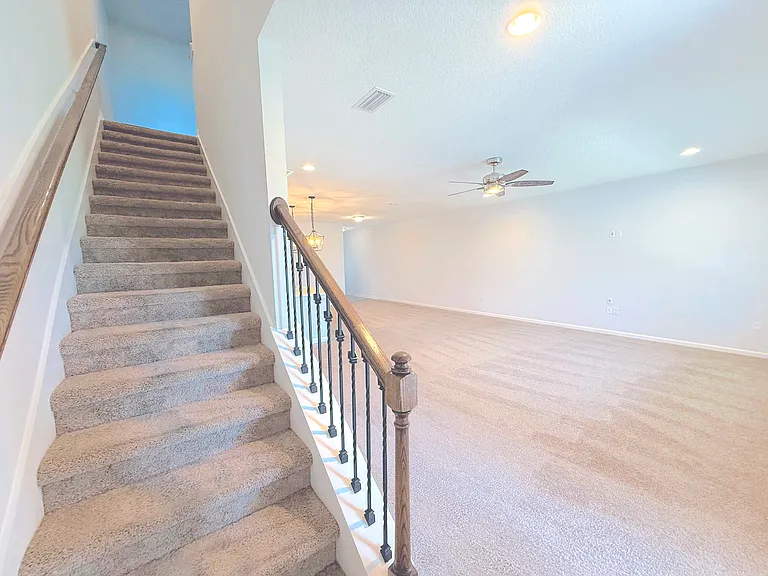 55 Tamar Ct — Photo 8