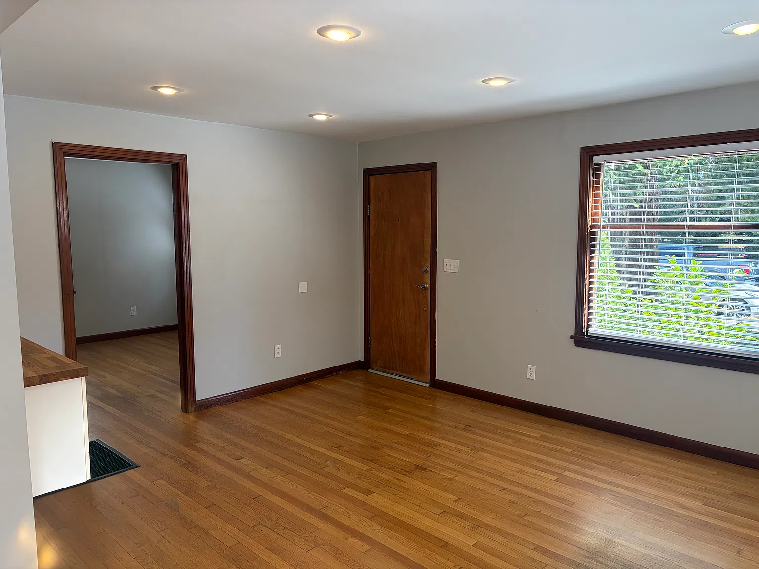 1 bed, 775 sqft, $2,800 — Photo 2