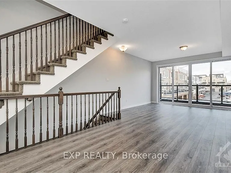 821 Mikinak Rd — Photo 11