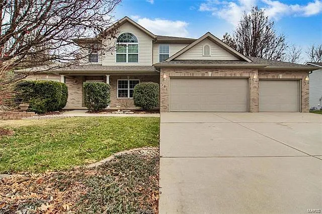 101 Oaklawn Dr photo 1
