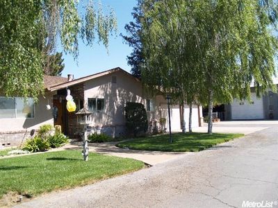23303 N Davis Rd, Lodi, CA, 95242